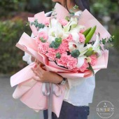 19支粉色康乃馨混搭百合花束